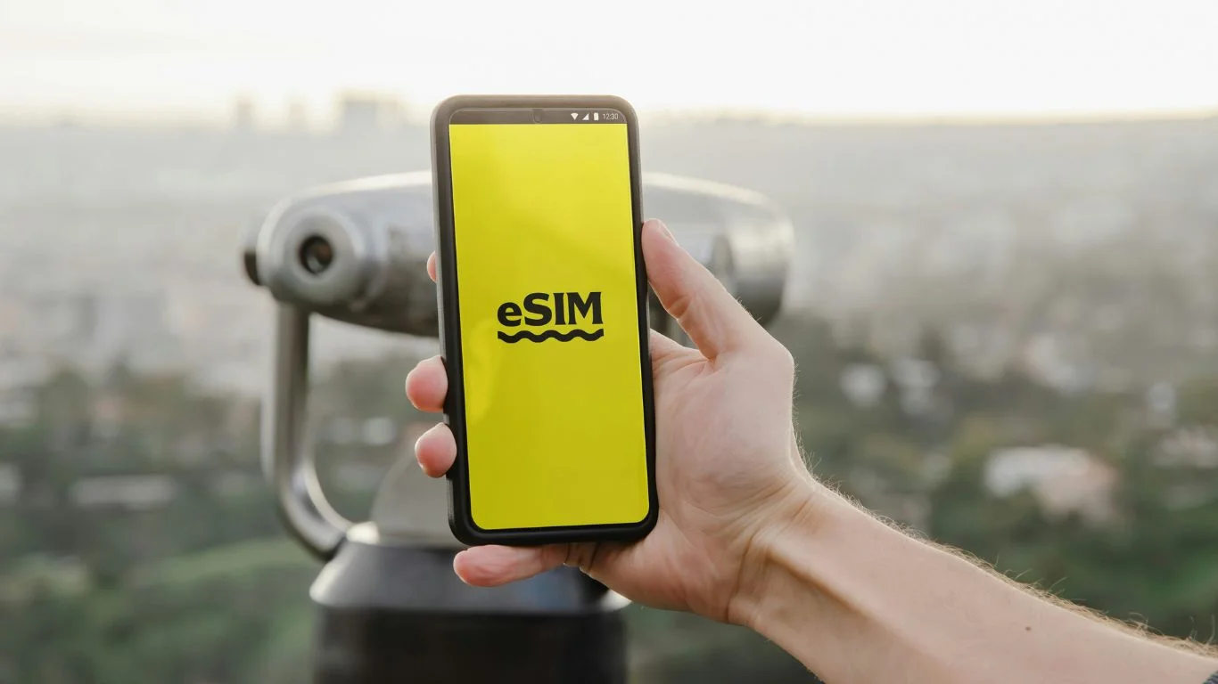 eSIM